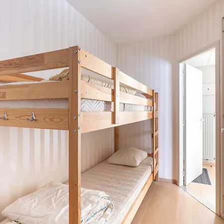 דירה Luxury 2-bedroom With Marina Views In T205 *